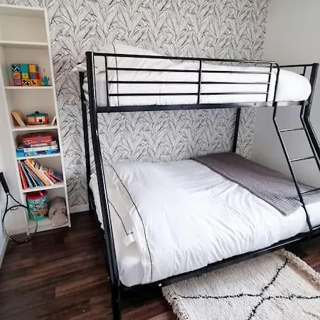 Cocon Familial Proche De Paris Apartamento *